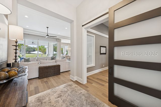 7 Spring Hill Ct, Bluffton, SC 29910