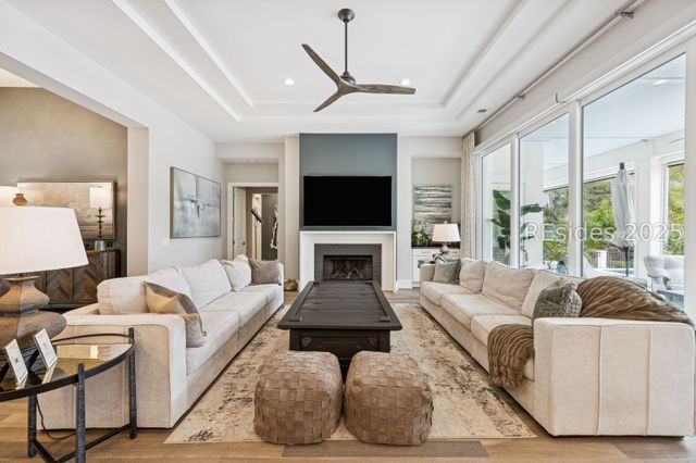 7 Spring Hill Ct, Bluffton, SC 29910