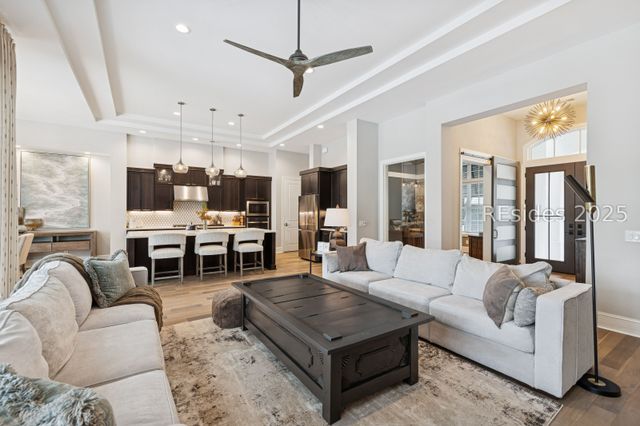 7 Spring Hill Ct, Bluffton, SC 29910