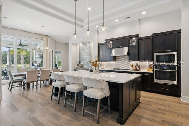 7 Spring Hill Ct, Bluffton, SC 29910