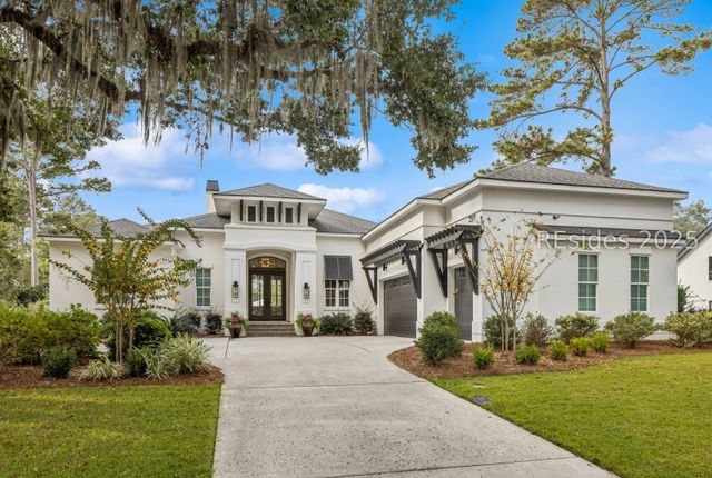 7 Spring Hill Ct, Bluffton, SC 29910
