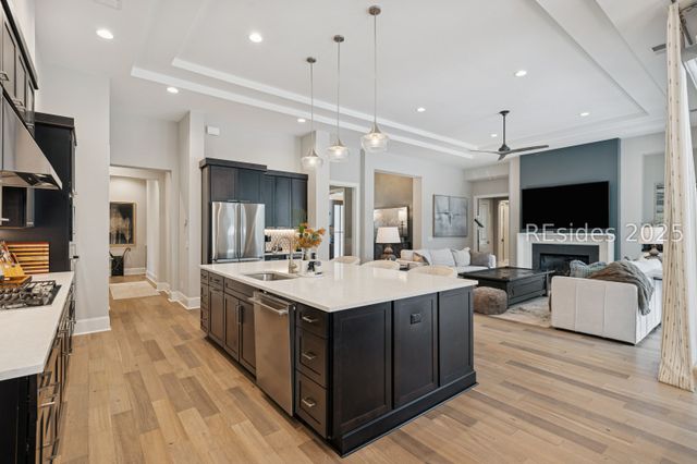 7 Spring Hill Ct, Bluffton, SC 29910