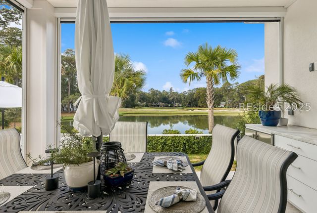 7 Spring Hill Ct, Bluffton, SC 29910