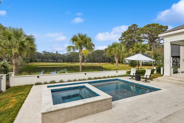 7 Spring Hill Ct, Bluffton, SC 29910