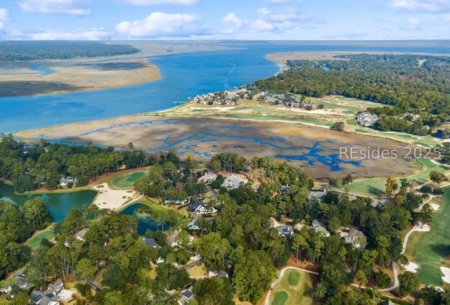 7 Spring Hill Ct, Bluffton, SC 29910