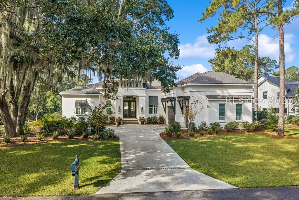 7 Spring Hill Ct, Bluffton, SC 29910