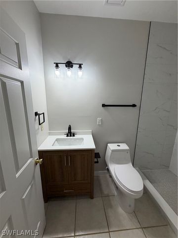 4281 22nd AVE SW 80, Naples, FL 34116