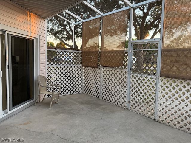 4281 22nd AVE SW 80, Naples, FL 34116