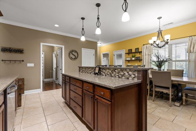 8587 Kennerly Court, Ooltewah, TN 37363