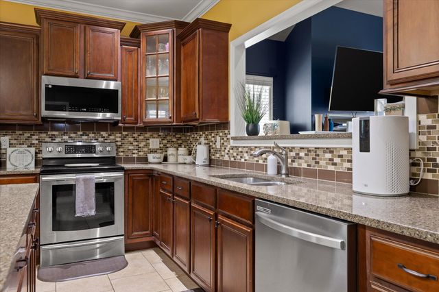 8587 Kennerly Court, Ooltewah, TN 37363