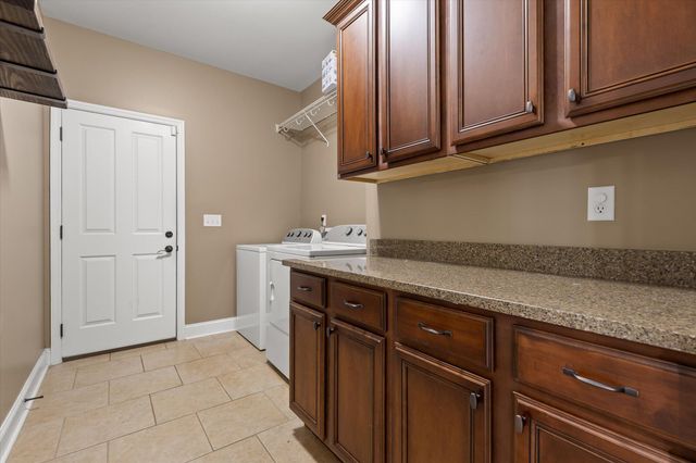 8587 Kennerly Court, Ooltewah, TN 37363