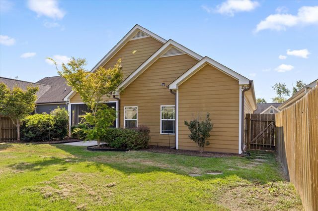 8587 Kennerly Court, Ooltewah, TN 37363