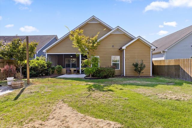 8587 Kennerly Court, Ooltewah, TN 37363