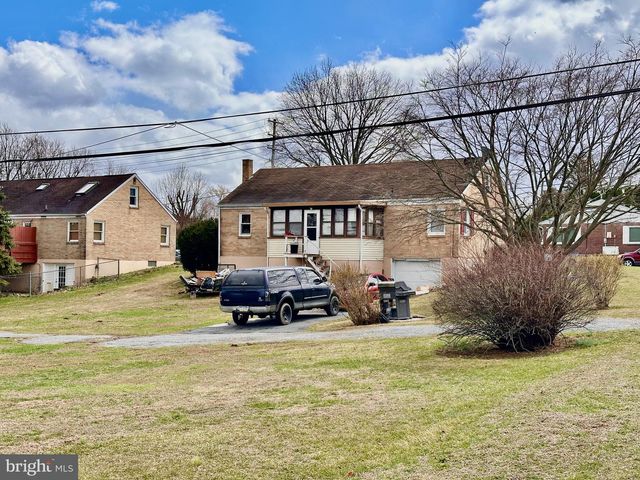 301 E POPLAR ST, Lebanon, PA 17042