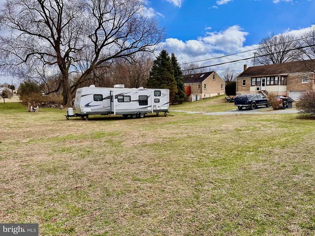 301 E POPLAR ST, Lebanon, PA 17042