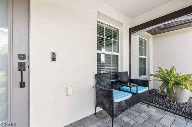 1007 SE 26th TER, Cape Coral, FL 33904