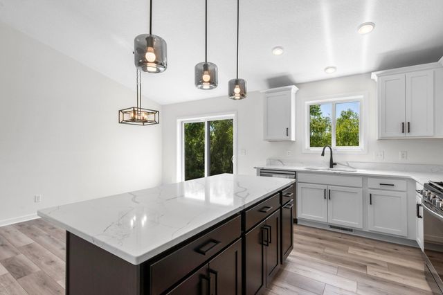 13048 12th Avenue, Zimmerman, MN 55398