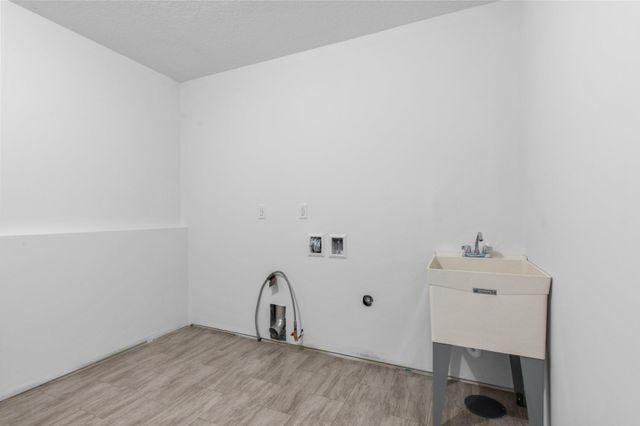 13048 12th Avenue, Zimmerman, MN 55398