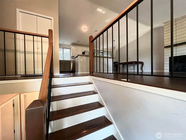 156 S 358th Street, Federal Way, WA 98003