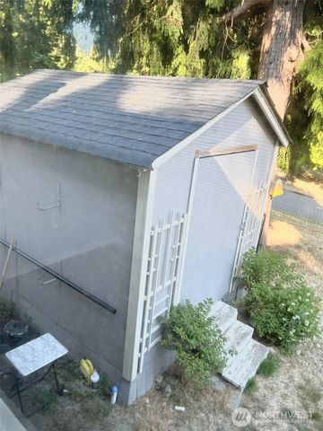 156 S 358th Street, Federal Way, WA 98003