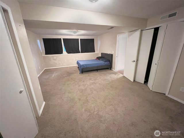 156 S 358th Street, Federal Way, WA 98003