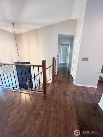 156 S 358th Street, Federal Way, WA 98003