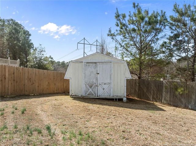 2486 Lakeheath Court, Fayetteville, NC 28306