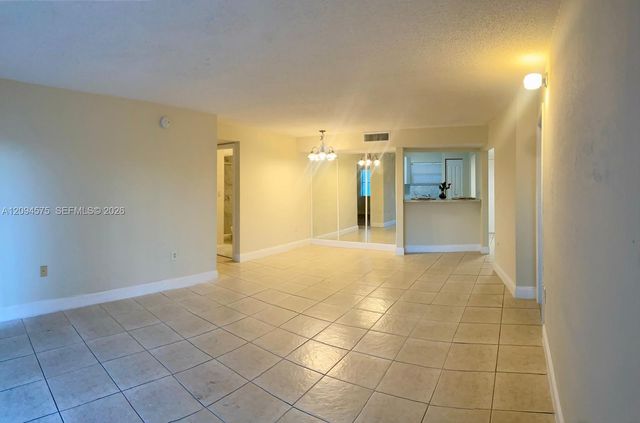 4205 N University Drive 212, Sunrise, FL 33351