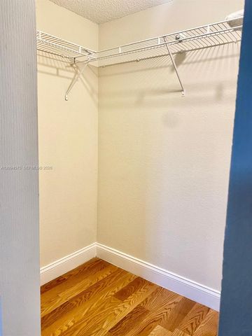 4205 N University Drive 212, Sunrise, FL 33351