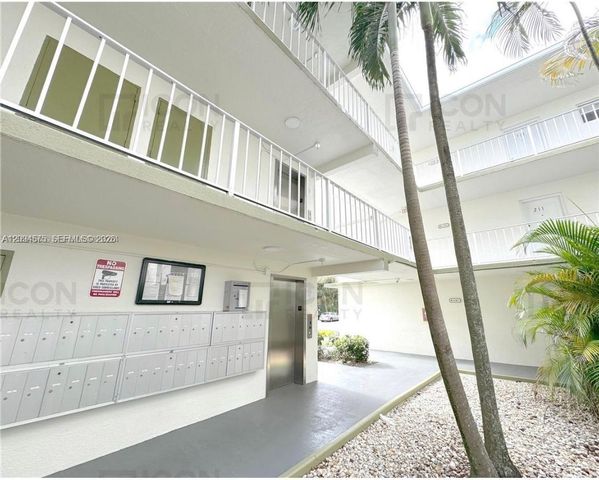 4205 N University Drive 212, Sunrise, FL 33351