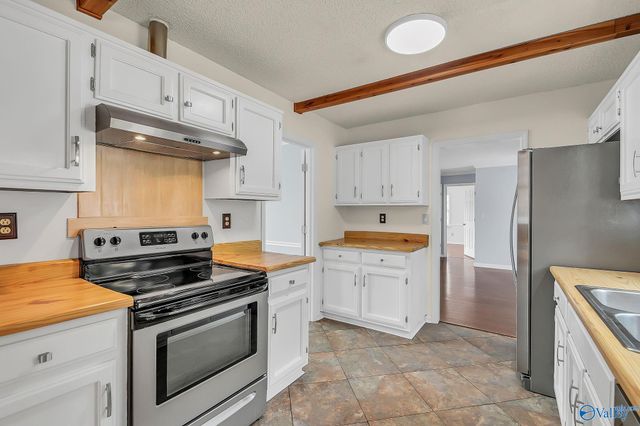 102 Hylis Circle, Madison, AL 35758