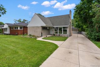 28740 Garfield Street, Roseville, MI 48066