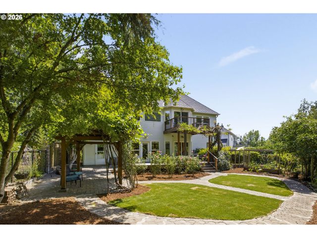 19180 Nw NORTHSHORE Ct, Portland, OR 97229
