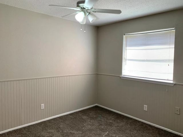 5340 Westminster Court N, Fort Worth, TX 76133