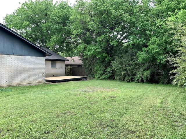 5340 Westminster Court N, Fort Worth, TX 76133