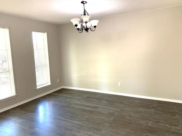 5340 Westminster Court N, Fort Worth, TX 76133