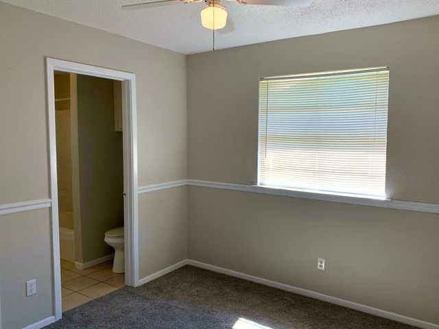 5340 Westminster Court N, Fort Worth, TX 76133