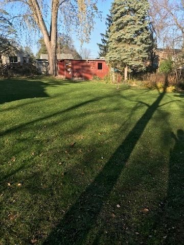 W862 Florence Road, Bloomfield, WI 53128