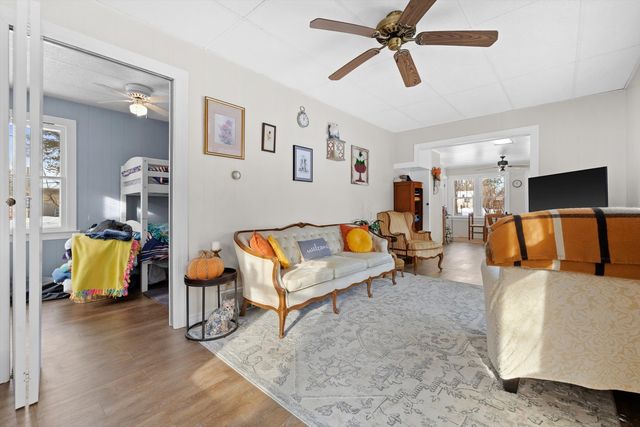 W862 Florence Road, Bloomfield, WI 53128