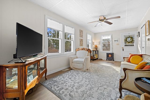W862 Florence Road, Bloomfield, WI 53128