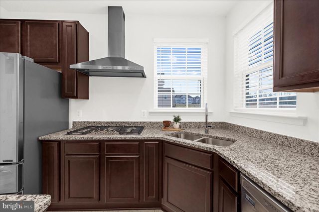 1605 SAINT JAMES RD, Accokeek, MD 20607