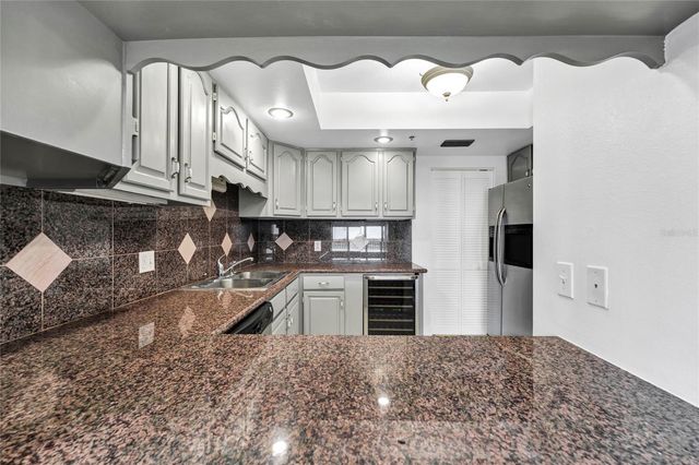 7550 HINSON STREET 10, Orlando, FL 32819