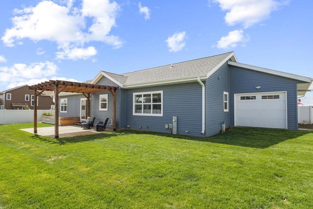 162 Chickadee Lane, Sauk City, WI 53583