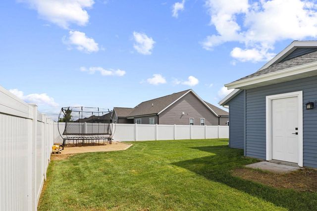 162 Chickadee Lane, Sauk City, WI 53583