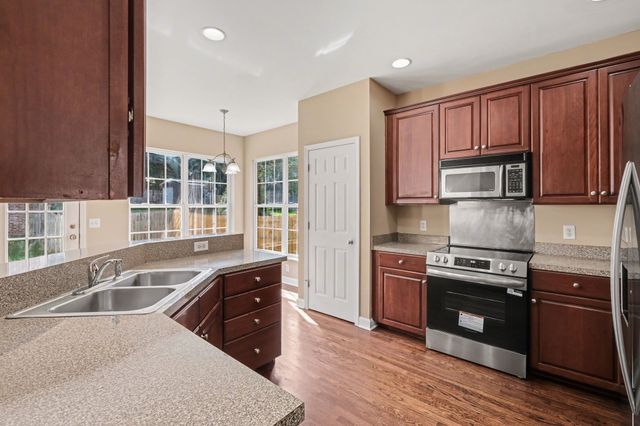 131 Herons Nest Ln, Hendersonville, TN 37075