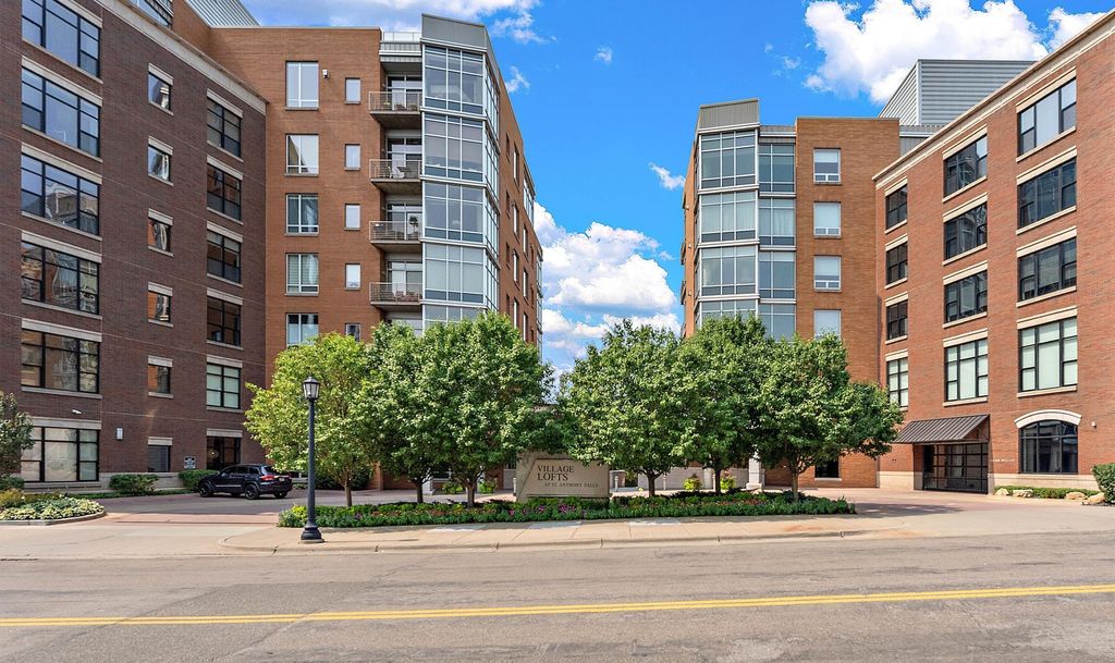 150 2nd Street NE B604, Minneapolis, MN 55413 — exterior