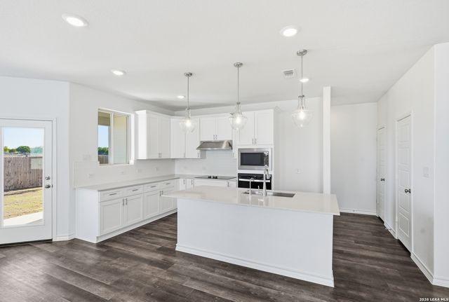 519 NIGHTINGALE AVENUE, Marion, TX 78124