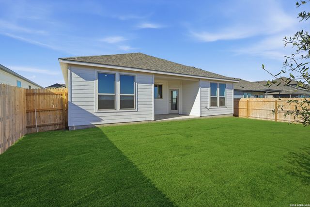 519 NIGHTINGALE AVENUE, Marion, TX 78124