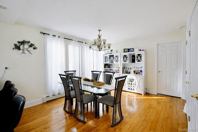 32 Saint Marks Place, Massapequa, NY 11758