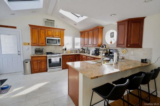 32 Saint Marks Place, Massapequa, NY 11758